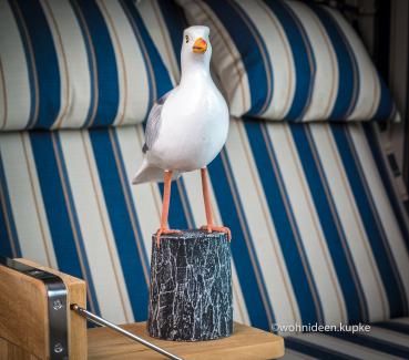 Maritime Möwe aus Naturholz