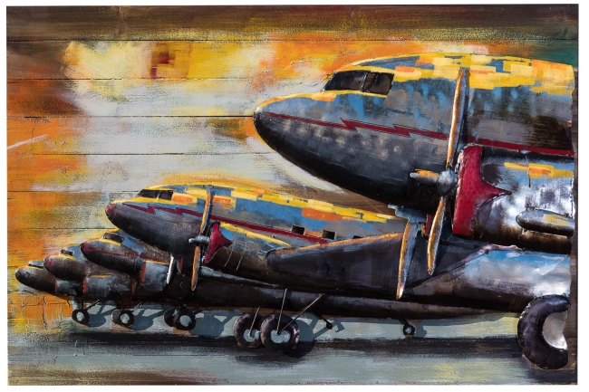 Wandbild mit Flugzeugstaffel aus Metall auf Holz